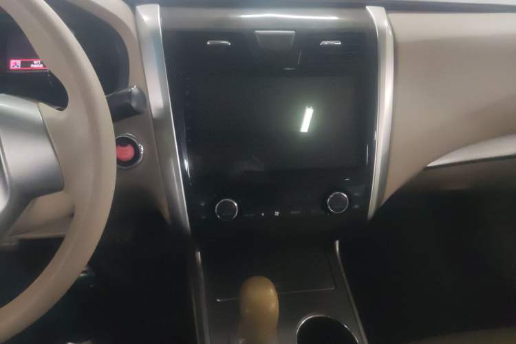 Used Nissan Teana 2016 2.0L XE Fashion Edition
