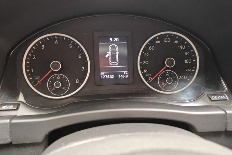 Used Volkswagen Tiguan L 2013 1.8TSI Manual Two-Wheel Drive Trend Edition