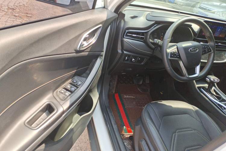 Used JAC X4 2020 1.5T CVT Superior Trim
