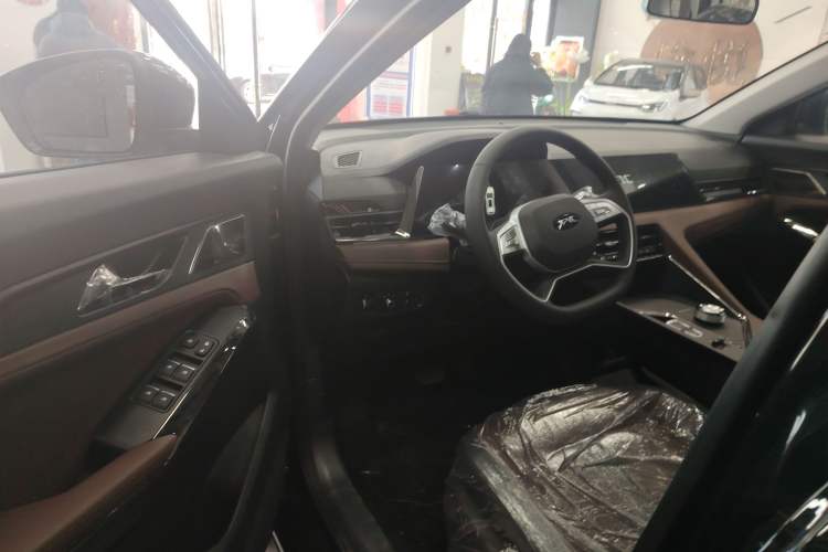 Used JAC X8 E 2024 Home Edition 7-Seater