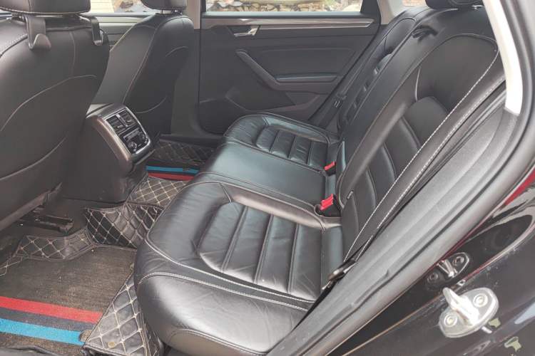 Used Volkswagen Passat 2017 330TSI DSG Luxury Edition