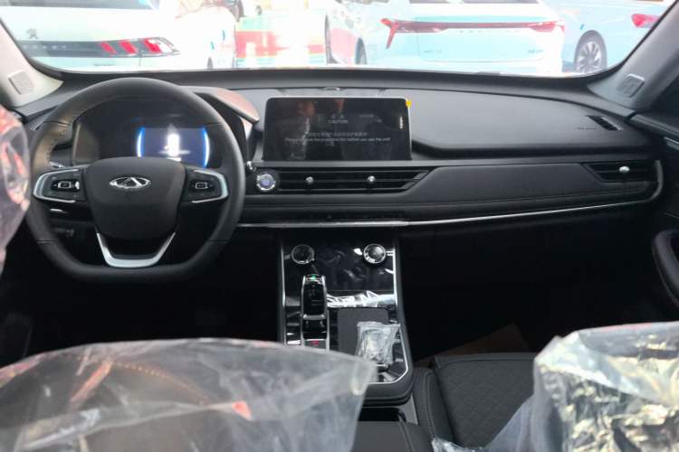 Used Chery Tiggo 8 2024 230TCI Automatic New Edition 5-Seater
