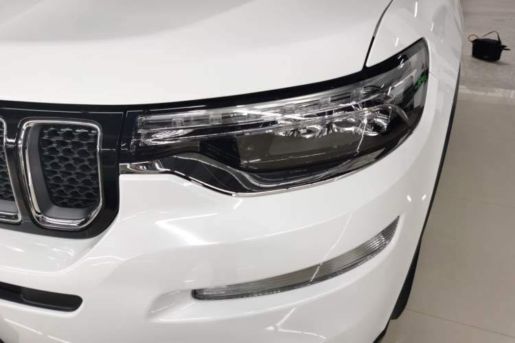 Used Jeep Grand Commander 2018 2.0T Four-Wheel Drive Enjoyment Version China V