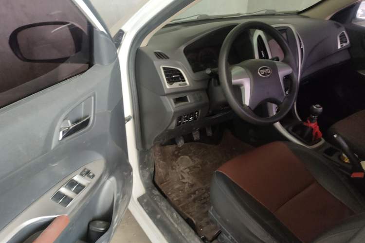 Used BYD F3 2015 Energy-Efficient Model 1.5L Manual Comfort Edition