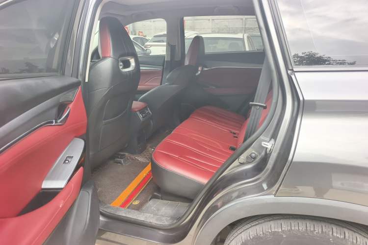 Used CHANGAN CS75 PLUS 2022 1.5T Automatic Luxury Model Interior 1