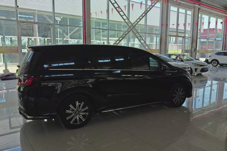 Used Honda Odyssey 2024 2.0L eHEV Sharp & Enjoy Edition