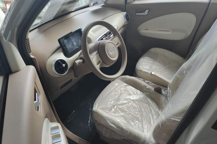 Used Wuling Hongguang MINIEV 2025 Four-Door Version Advanced Edition