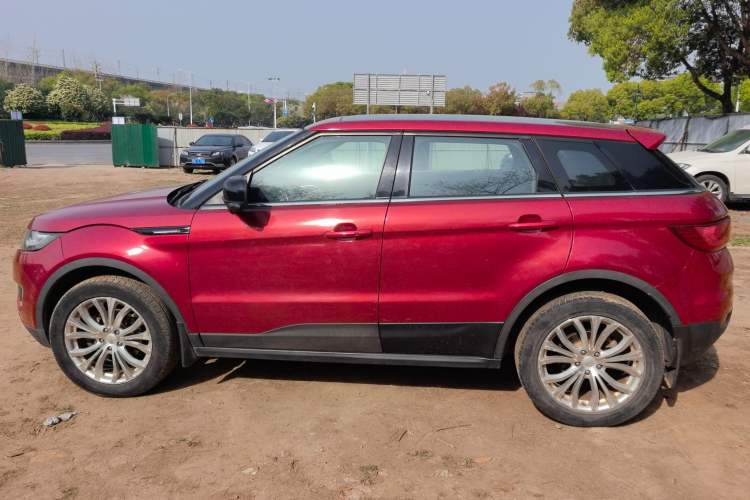 Used Land X7 2015 2.0T Panoramic Prestige Edition