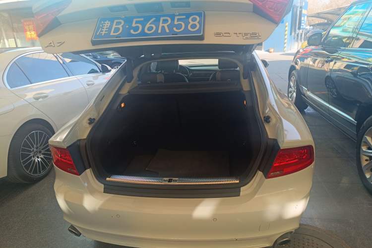 Used Audi A7 2013 50 TFSI quattro Comfort trim