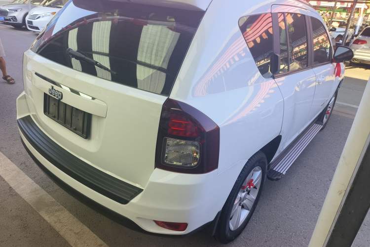 Used Jeep Compass 2014 Revised Version 2.0L Two-Wheel Drive Entry-Level Edition