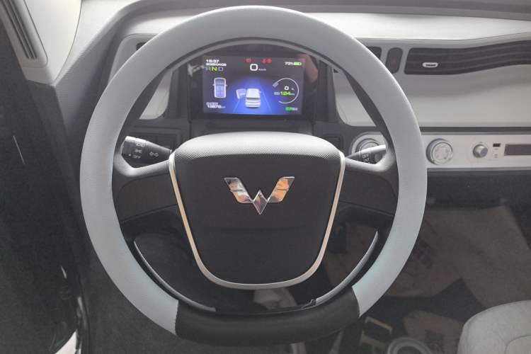 Used Wuling Hongguang MINIEV 2021 Macaron Premium Model – Lithium Iron Phosphate