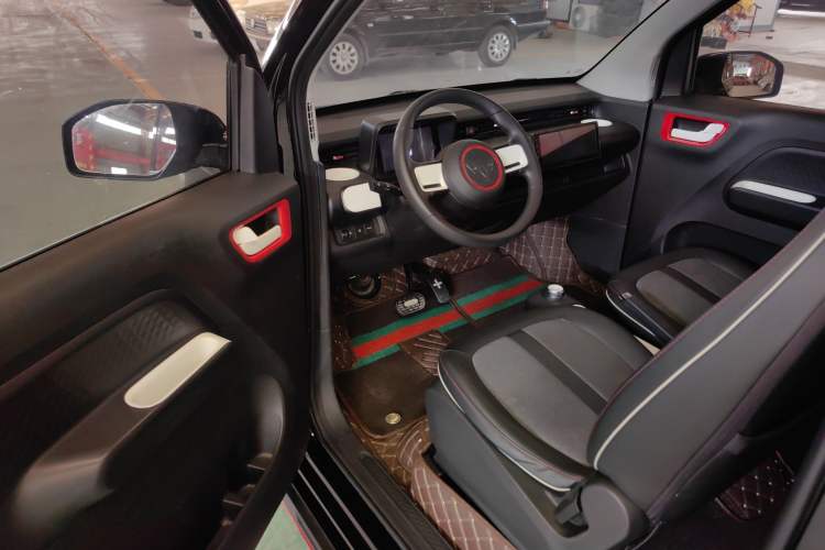 Used Wuling Hongguang MINIEV 2022 GAMEBOY 200km Gaming Edition with Lithium Iron Phosphate