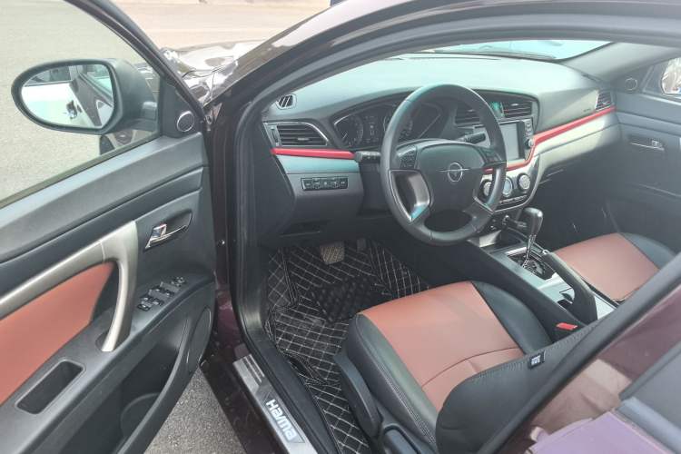 Used Haima M6 2015 1.5T CVT Sport Premium Model
