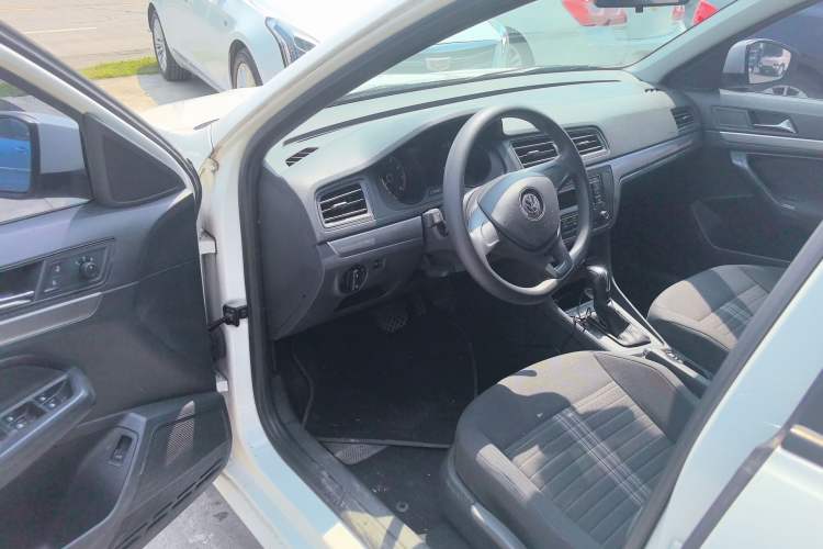 Used Volkswagen Lavida 2019 Lavida Start 1.5L Automatic Trendy Version China VI Standard