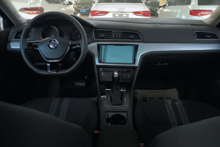 Used Volkswagen Lamando 2017 230TSI DSG Fashion Edition