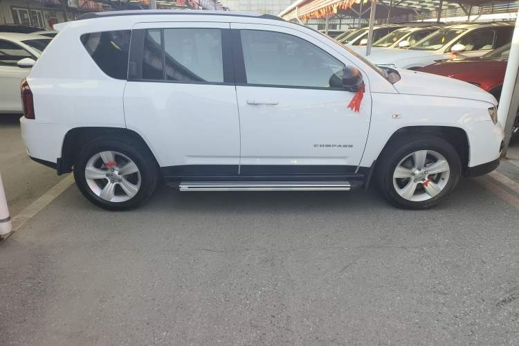 Used Jeep Compass 2014 Revised Version 2.0L Two-Wheel Drive Entry-Level Edition