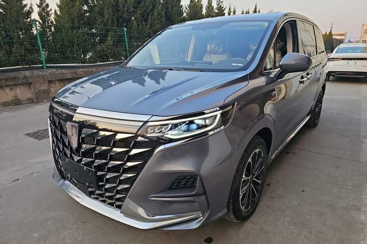 Used Roewe iMAX8 2023 400TGI Comfort Edition