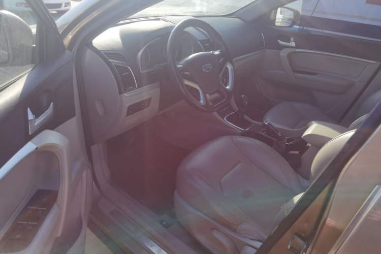 Used Geely Auto Emgrand 2014 Sedan 1.5L Manual Elite Model