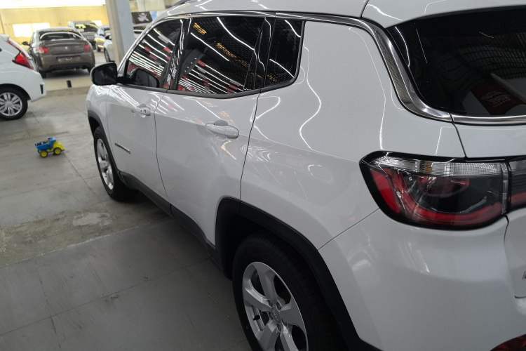 Used Jeep Compass 2017 200T Automatic Family Edition