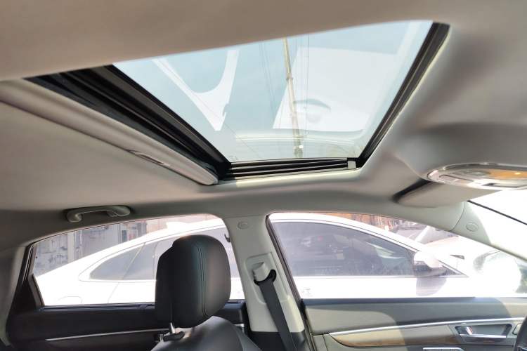 Used JAC Refine A60 2017 1.5 TGDI Automatic Luxury Business Model
