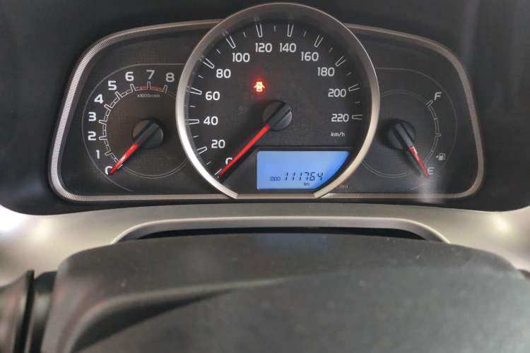 Used Toyota RAV4 2016 2.0L CVT Two-Wheel Drive Fashion Edition China V Standard
