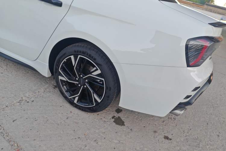 Used Lynk & Co 03 2023 1.5T EM-F PM
