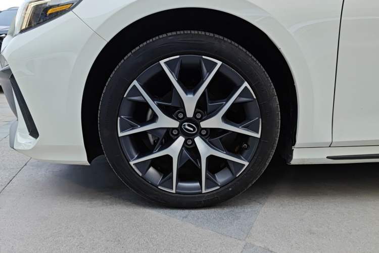 Used GAC Trumpchi EMPOW 2021 270T DCT J16 Version