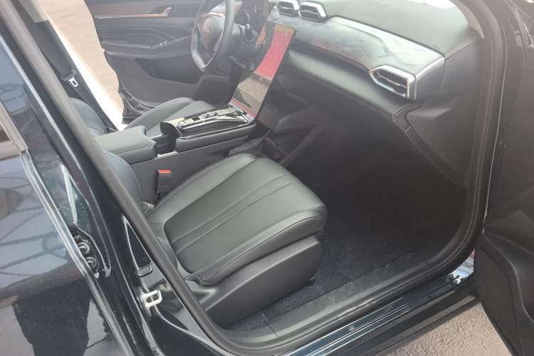 Used Dongfeng Aeolus Mage 2024 Honor Edition 1.5T Fashion Model