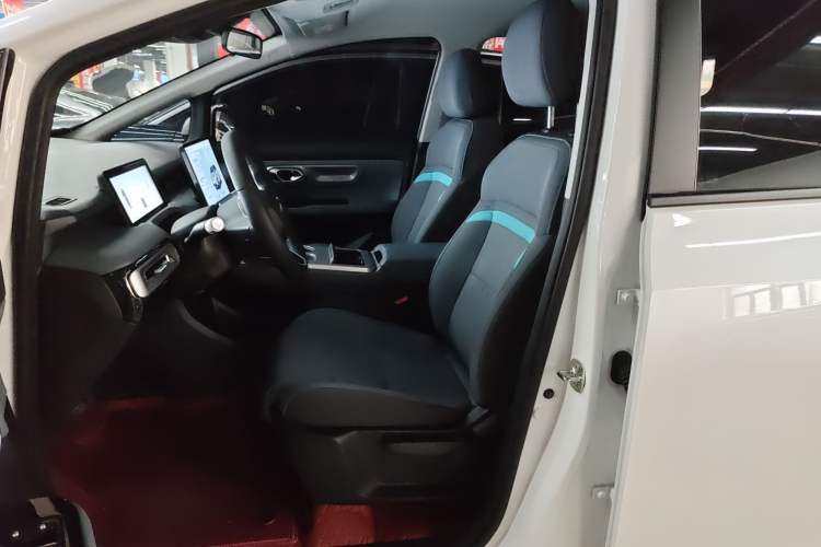 Used AION Y 2023 Plus 510 Enjoy Edition