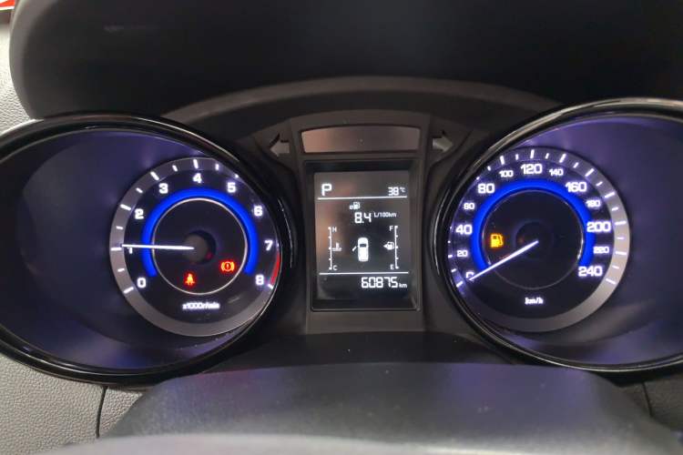 Used Changan CS15 2016 1.5L Automatic Fashion Edition
