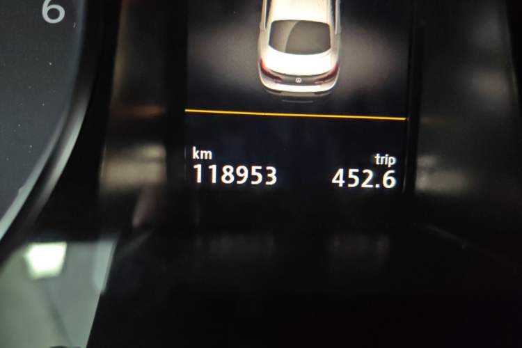 Used Volkswagen FAW-Volkswagen CC 2016 1.8TSI Luxury Model
