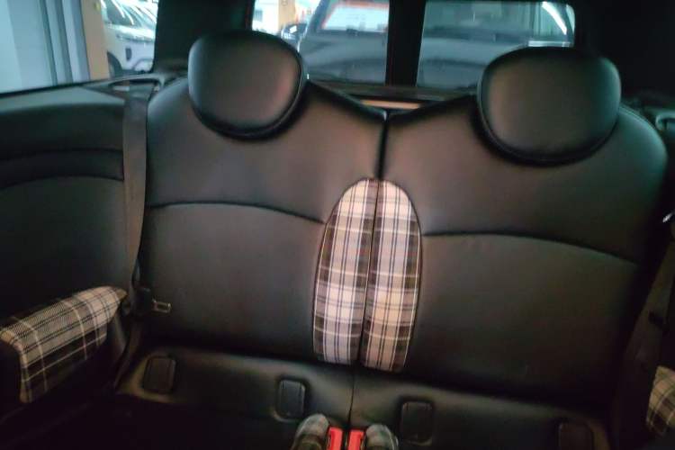 Used MINI Clubman 2011 1.6L COOPER Fun
