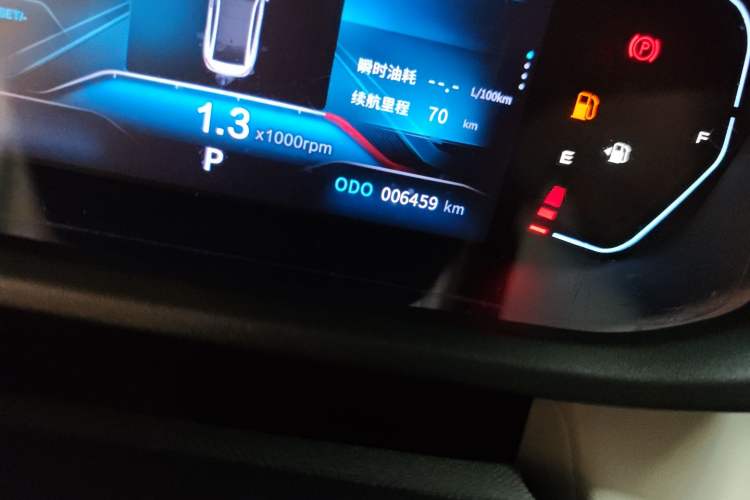 Used Dongfeng Aeolus Yixuan 2023 Mach Edition 1.5L Automatic Chasing Shadow Version
