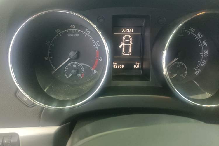 Used Skoda Yeti 2014 1.8TSI DSG Polar Edition