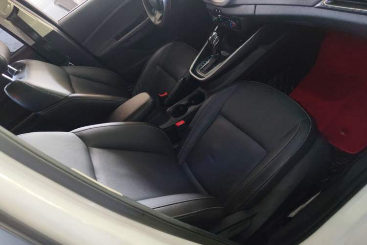 Used Ford Escort 2017 Happiness Edition 1.5L Automatic Fashion Version