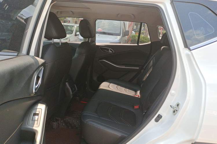 Used JAC X4 2020 1.5T CVT Superior Trim
