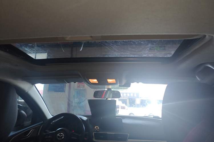 Used Mazda Mazda 3 Axela 2017 Sedan 1.5L Automatic Luxury Model Emission Standard China V