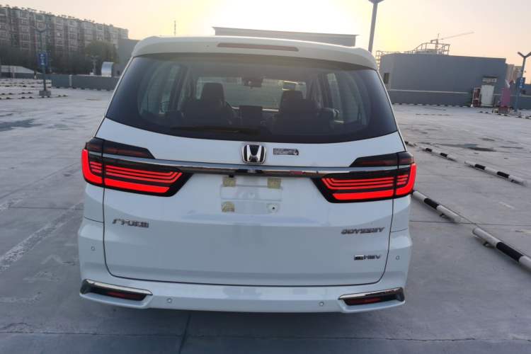 Used Honda Odyssey 2024 2.0L eHEV Sharp·Leading Edition