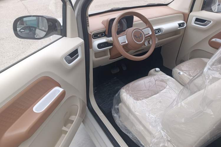 Used Wuling Hongguang MINIEV 2024 3rd Generation 215km Youth Edition