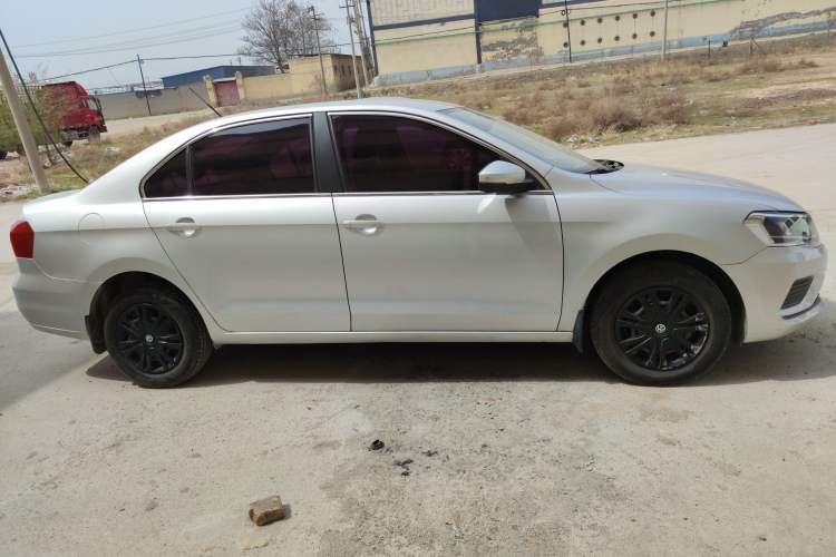 Used Volkswagen Jetta 2017 1.5L Automatic Fashion Model