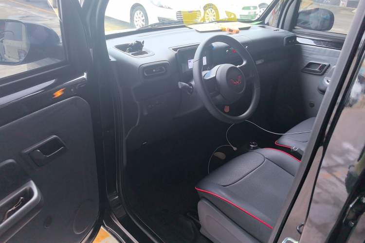 Used Wuling Zhiguang New Energy 2025 Comfort Model