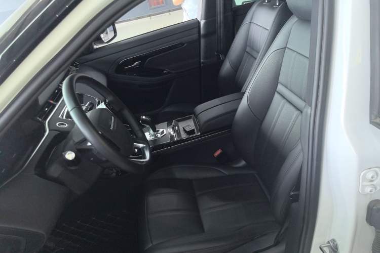 Used Land Rover Range Rover Evoque 2020 249 PS Youth Edition
