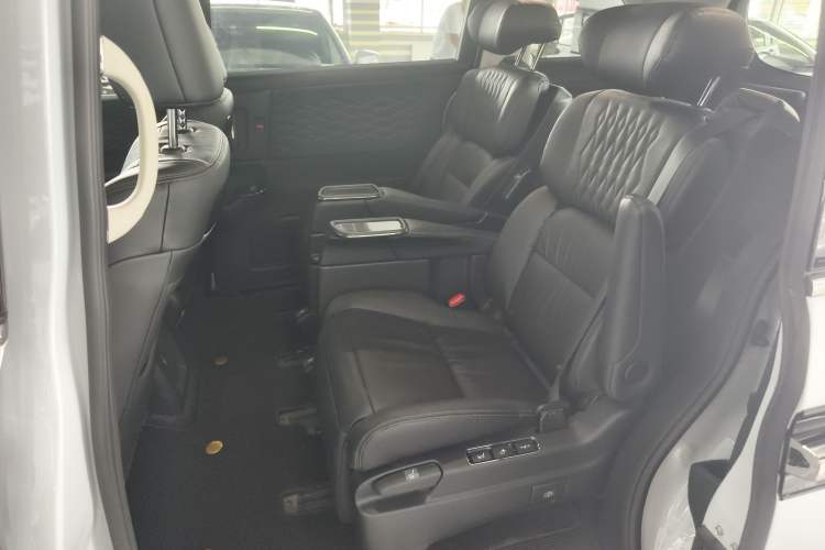 Used Honda Elysion 2024 2.0L eHEV Luxury Edition