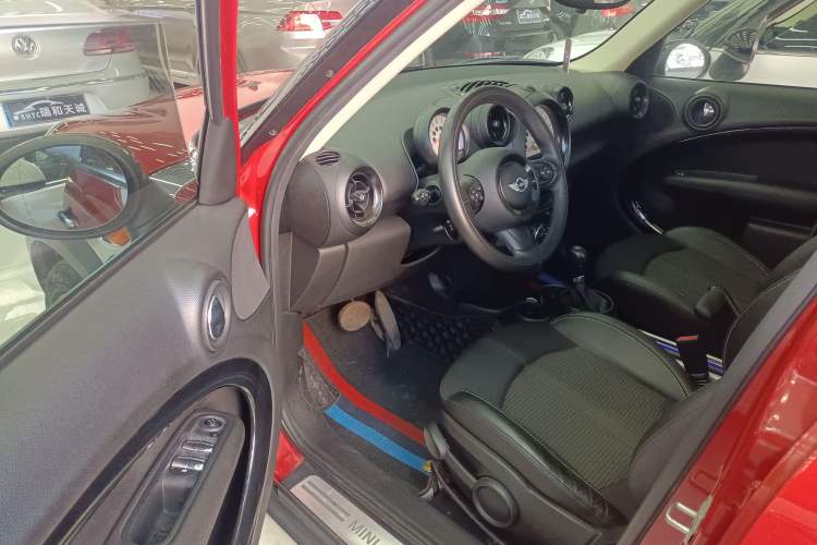 Used MINI Countryman 2014 1.6L COOPER Fun
