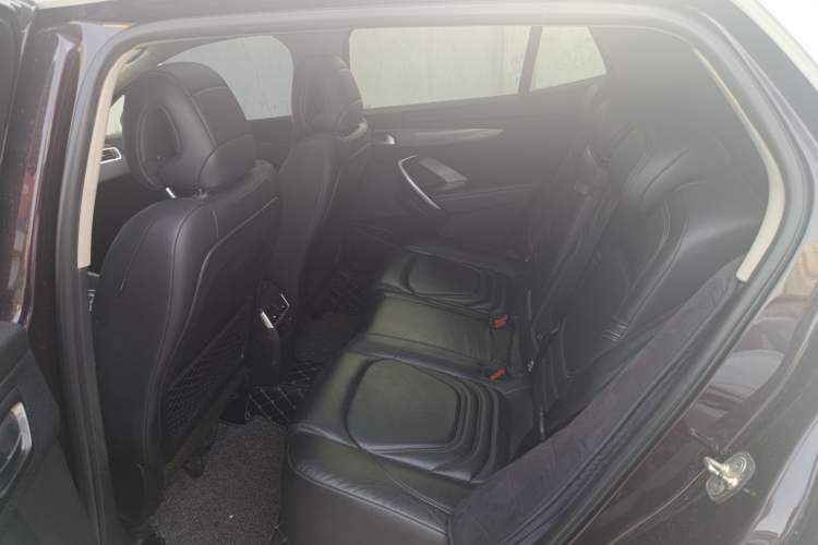 Used DS 6 2014 1.6T Luxury Edition THP160 Interior 1