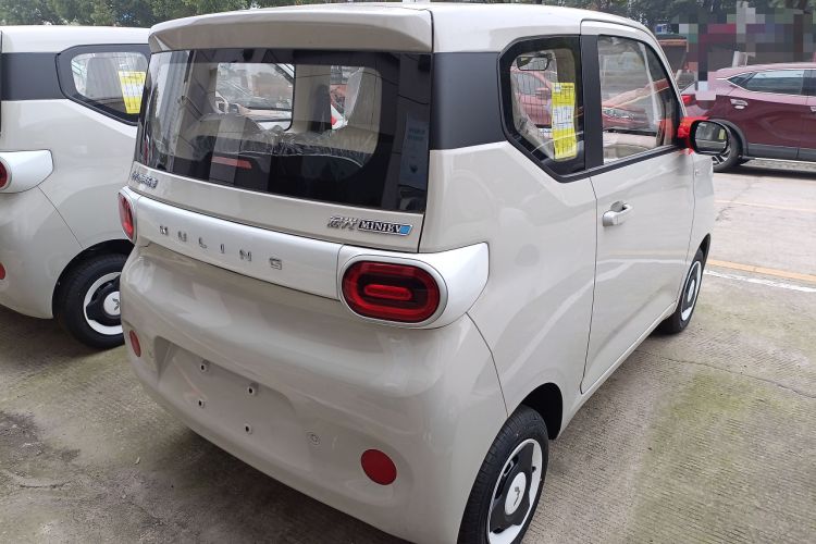 Used Wuling Hongguang MINIEV 2024 3rd Generation 215km Youth Edition
