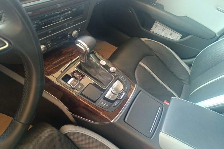 Used Audi A7 2013 50 TFSI quattro Comfort trim