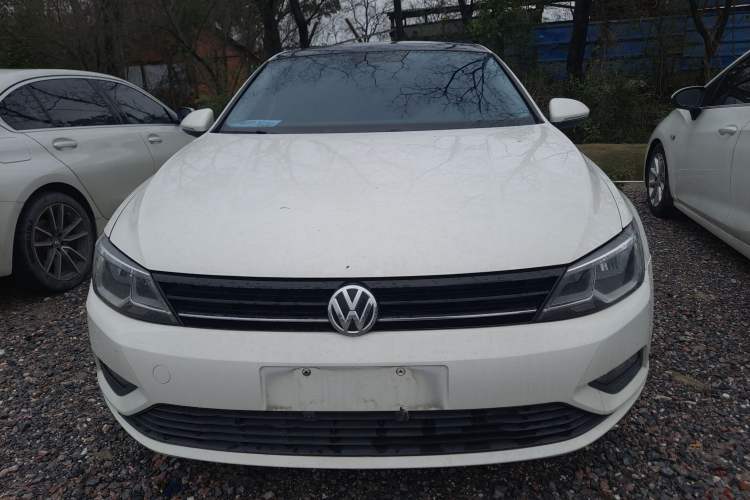 Used Volkswagen Lamando 2017 230TSI DSG Fashion Edition