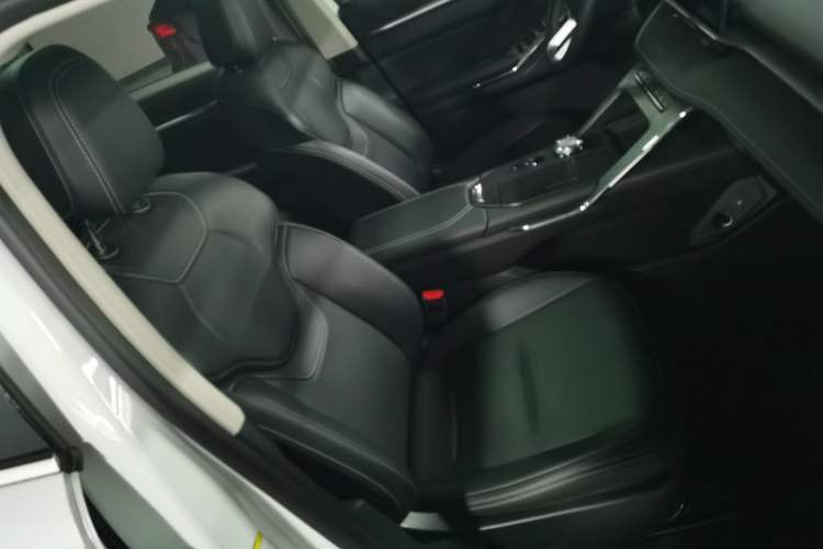 Used Haval H6 New Energy 2023 DHT-PHEV 110KM Enjoyment Edition