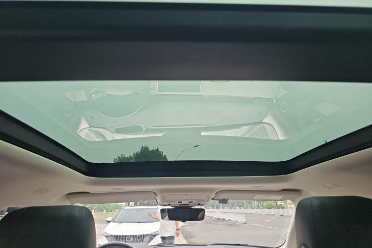 Used Land Rover Range Rover Evoque New Energy 2021 Aurora L P300e Luxury Edition